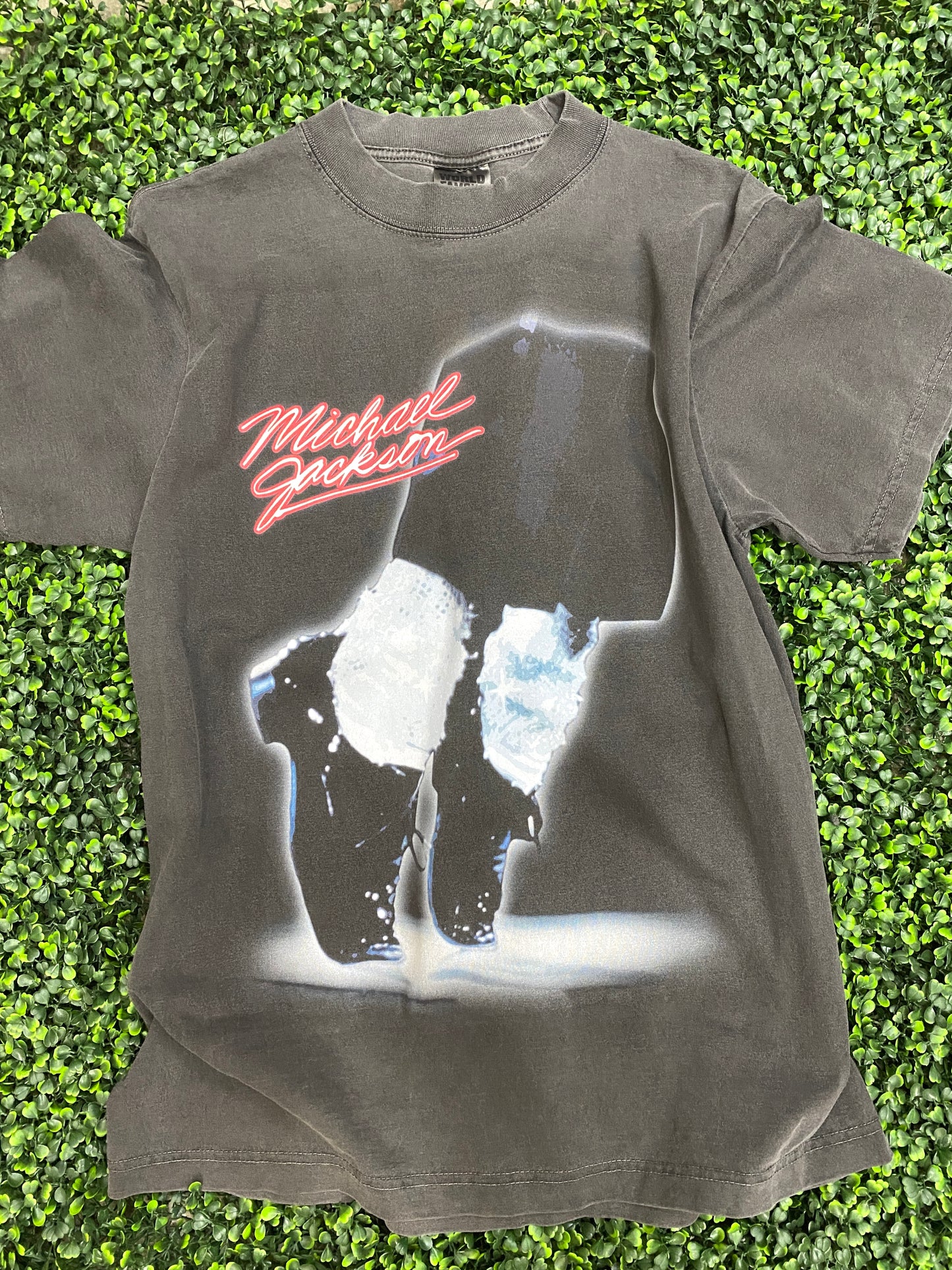 Michael Jackson Tribute Vintage Shirt: Front/Back (Vintage Black)